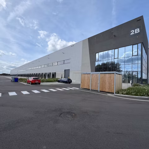 Industrial building for rent <br> La Louvière