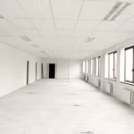 TE KOOP - KANTOREN - SINT PIETERS LEEUW