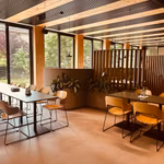 Bureaux à louer dans un bâtiment innovant aux performances énergétiques exceptionnelles.