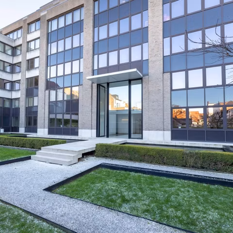 Immeuble de bureaux à louer <br> Etterbeek