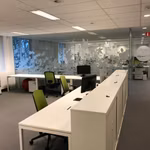 LION OFFICE CENTER - B - 352/0581