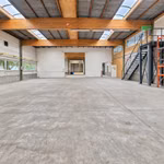 Multifunctional commercial property for rent