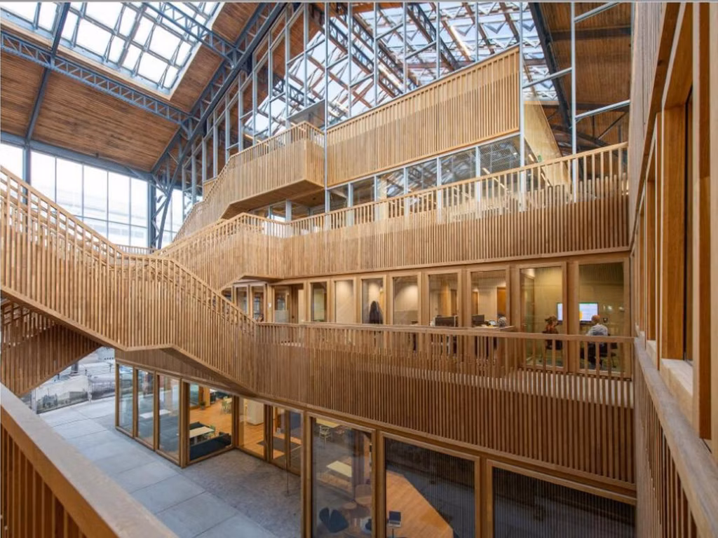 A LOUER - BUREAUX - BRUXELLES (TOUR & TAXI)