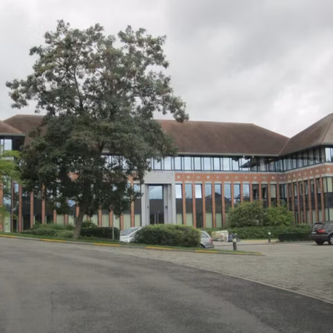 Kantoorgebouw te koop <br> Waterloo