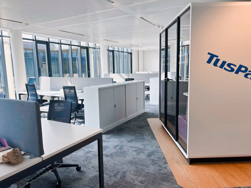 Bureau à louer <br> Etterbeek