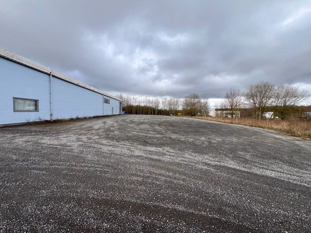 A LOUER - P.A.E Thuin-Lobbes - entrepôt