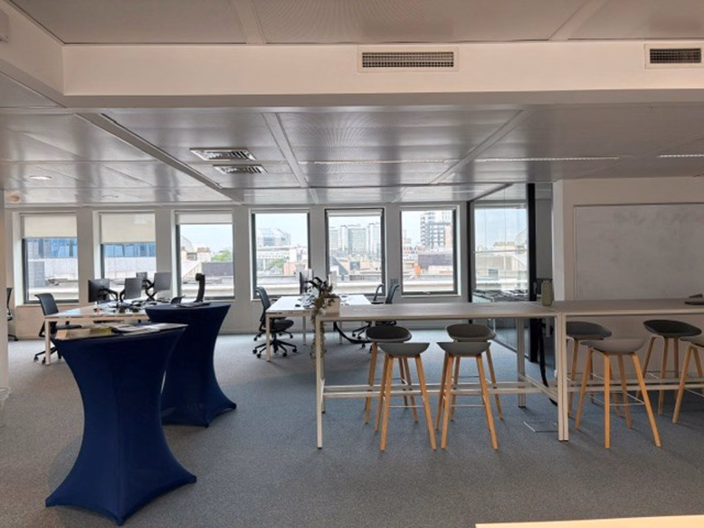 A LOUER - BUREAUX - AUDERGHEM