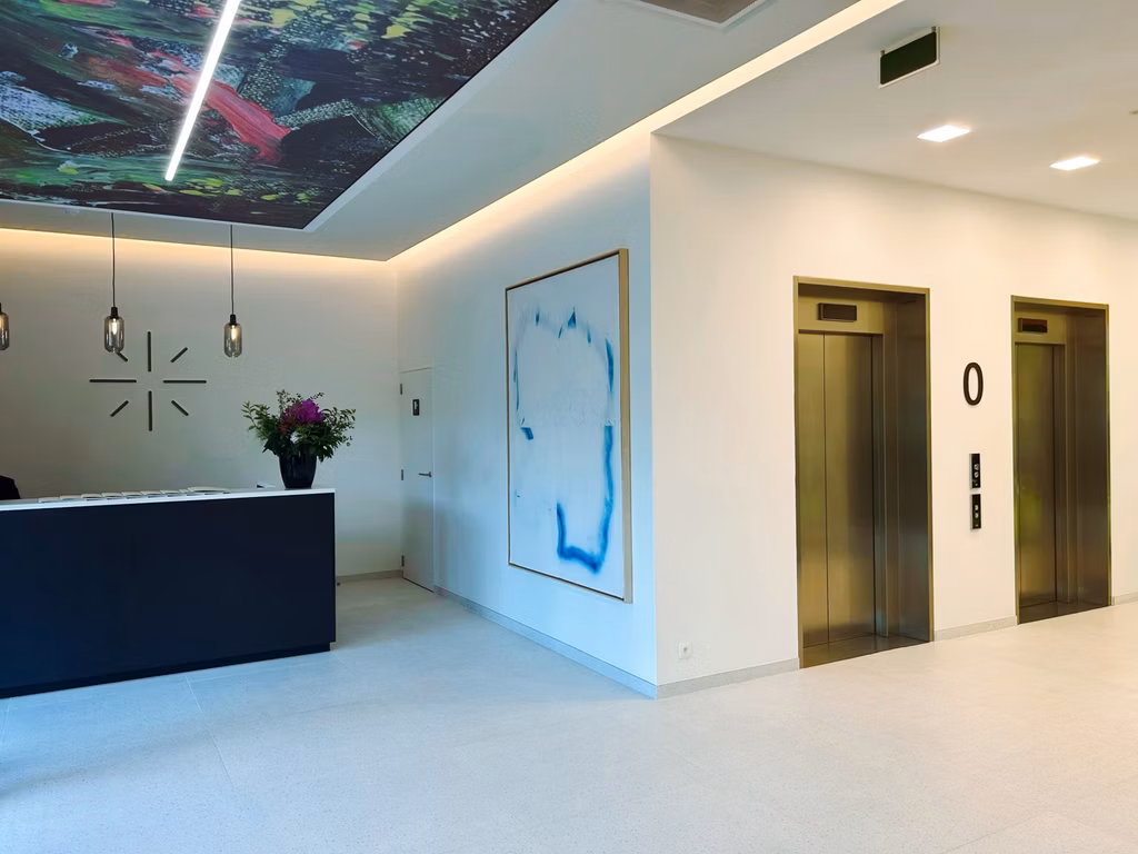 A LOUER - BUREAUX - GARE DE MIDI 