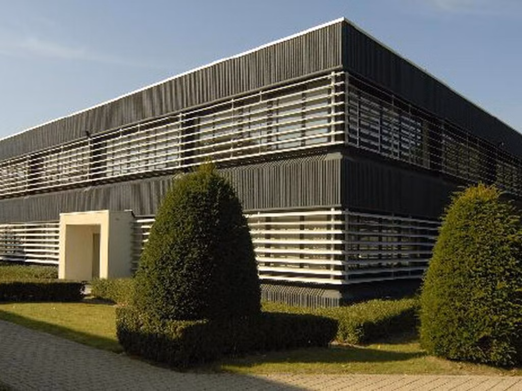 TE HUUR - KANTOREN  + POLYVALENTE RUIMTE - ZAVENTEM