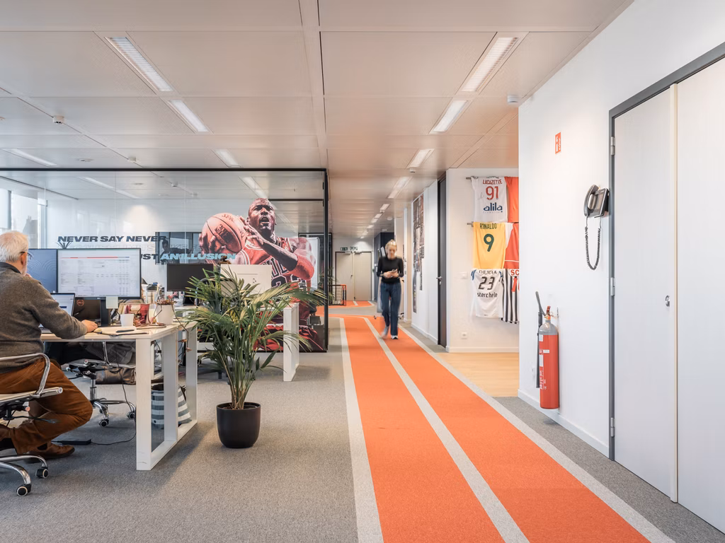 TE HUUR - KANTOREN - BRUSSEL 