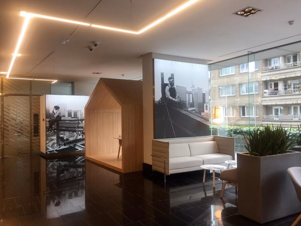 A LOUER - BUREAUX - BRUXELLES