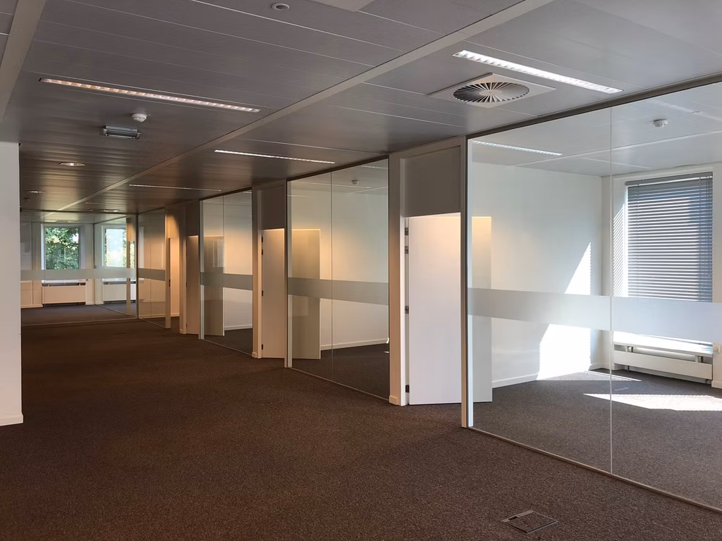 TE HUUR KANTOREN TE KONTICH