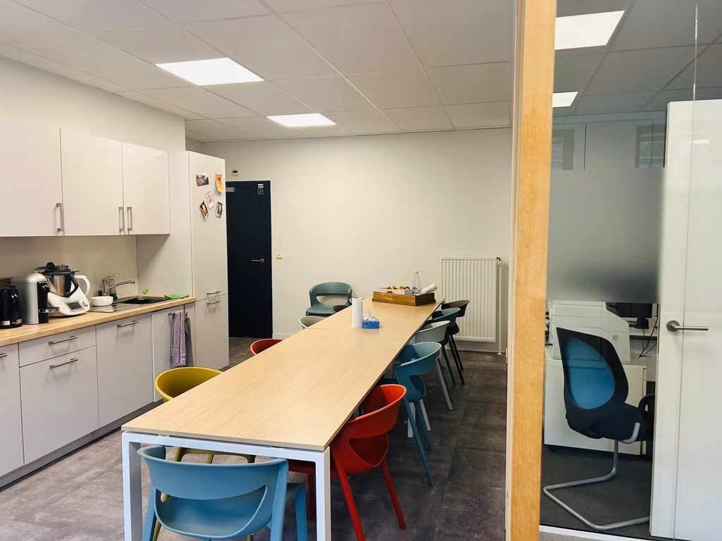 Bureaux aménagés à louer