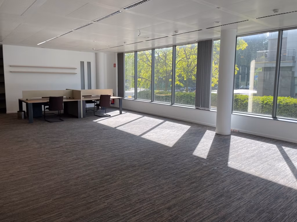 A LOUER - BUREAUX - BRUXELLES