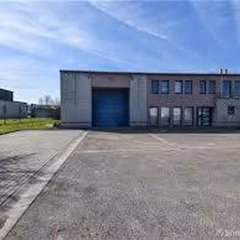 Industrial building for rent <br> Huy