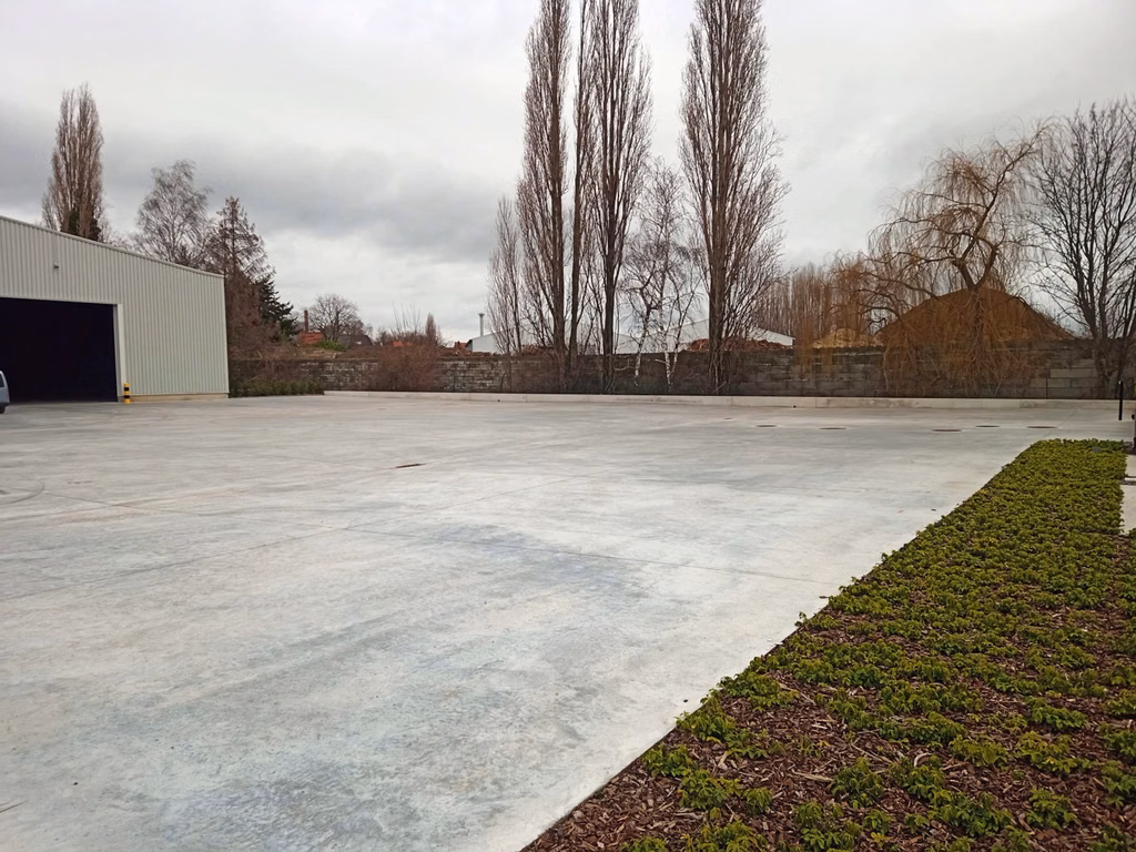 À louer : bâtiment industriel (2 322 m²) - Tirlemont