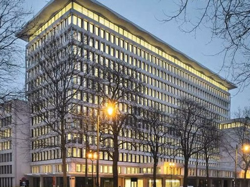 LOUISE 233 -235- PLATINUM - B - 352/0732