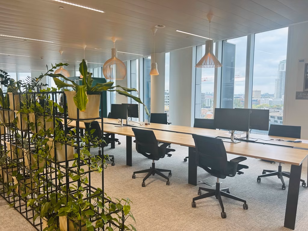 TO LET - OFFICES - BRUSSELS