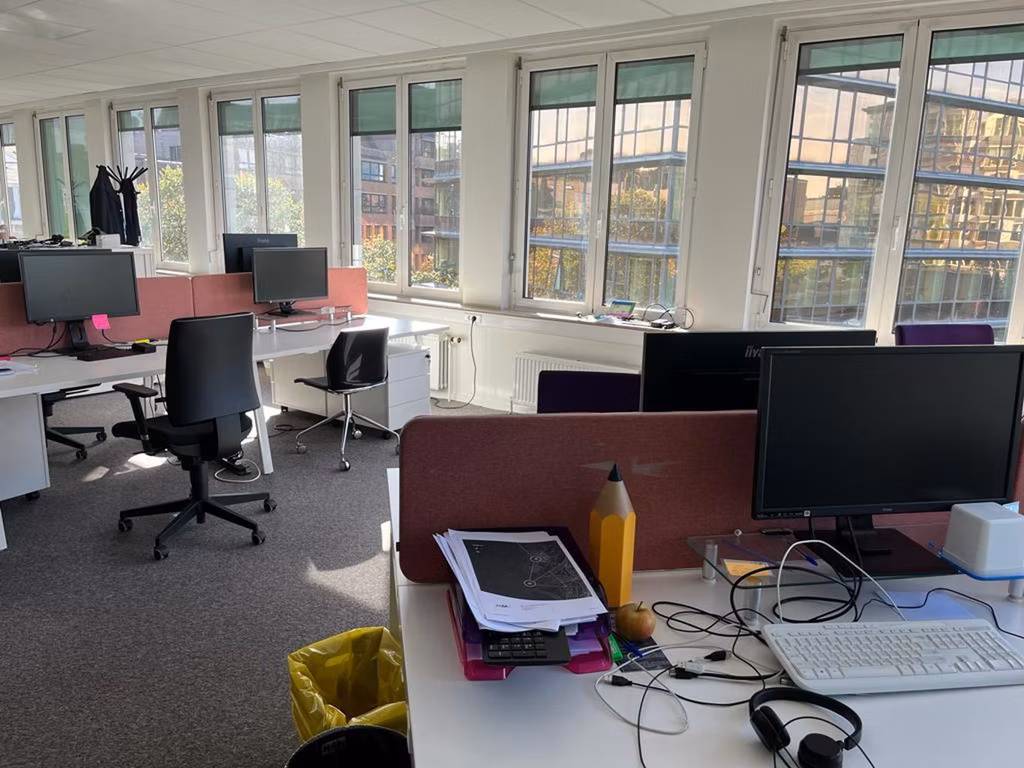 A LOUER - BUREAUX - BRUXELLES