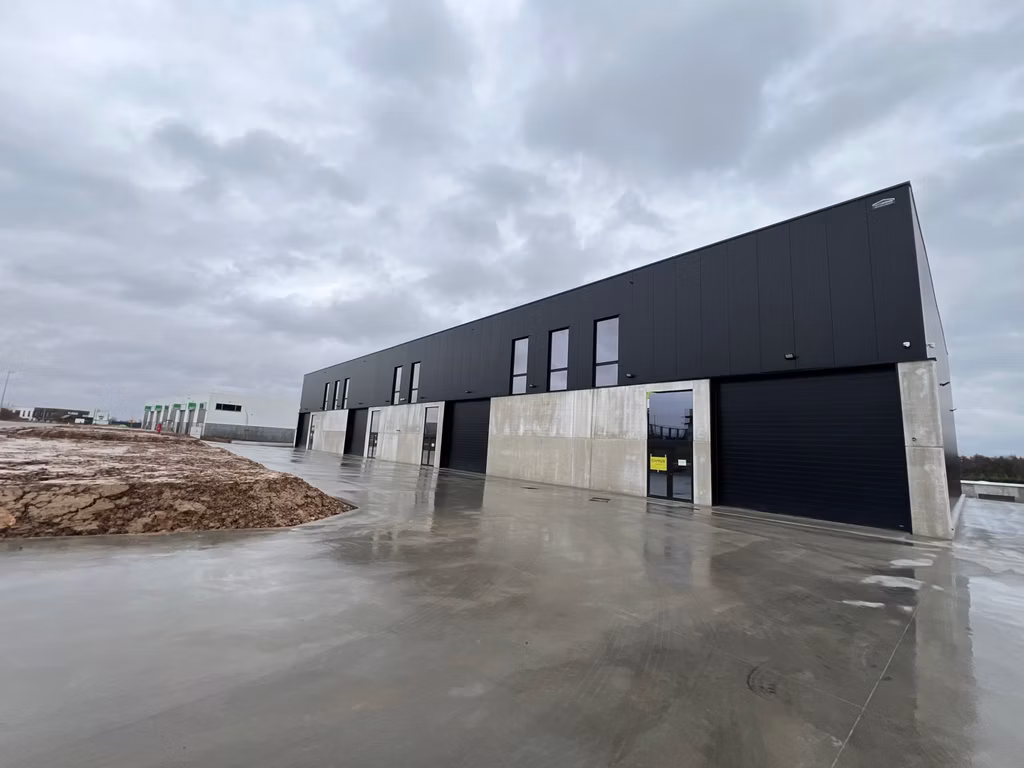 A LOUER - P.A.E Ecolys/Namur-Nord-Rhisnes - entrepôt