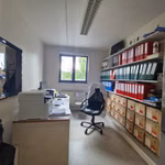 Bâtiment industriel 1000m² atelier + 200m² bureaux & parking