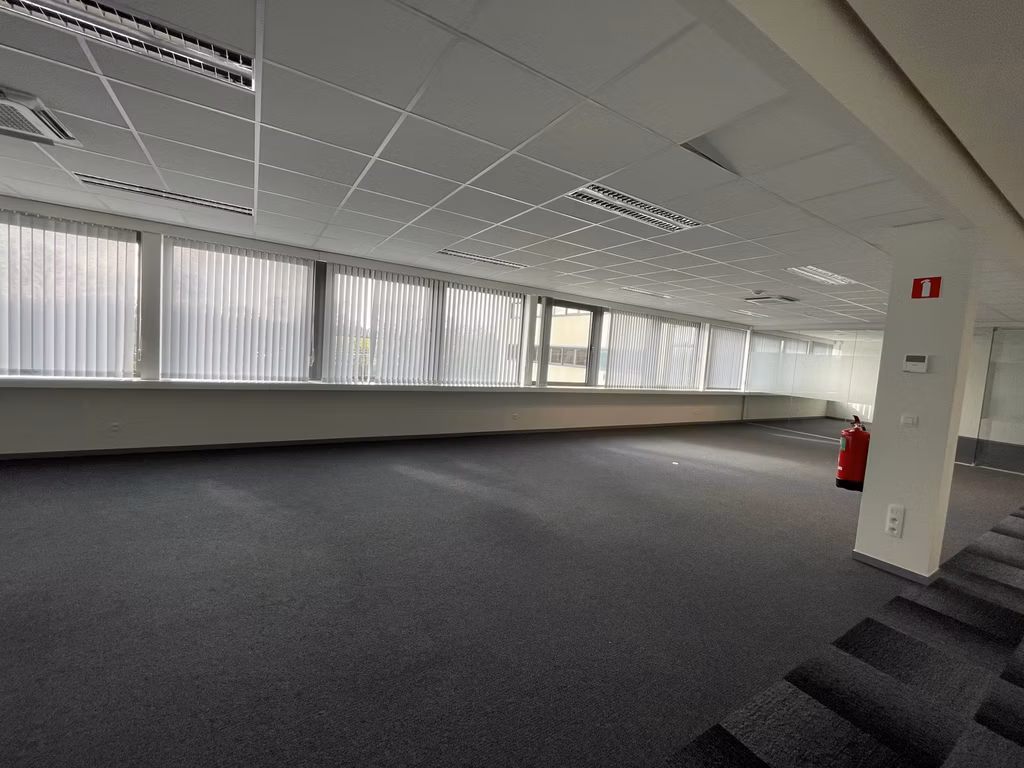 NERINGENWEG 44 Total