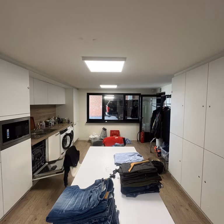 STRAATSBURGDOK-NOORDKAAI 27-28 - TOTALITEIT