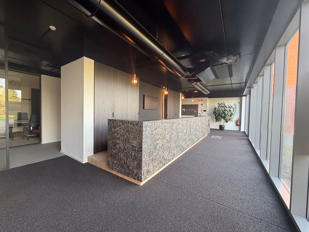 À VENDRE BUREAUX  HERENT