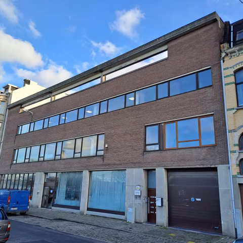 Immeuble à usage multiple à louer <br> Schaerbeek