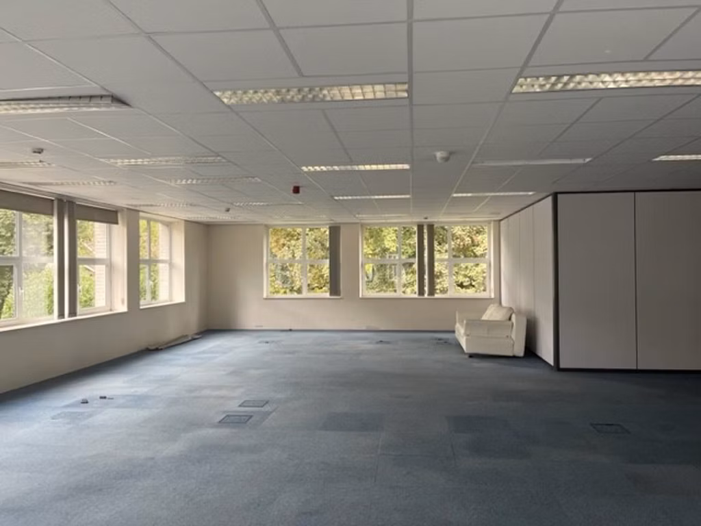 TE HUUR - HOEILAART - KANTOREN