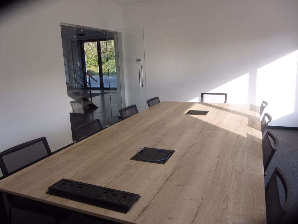 FOR RENT OFFICES SCHELLE