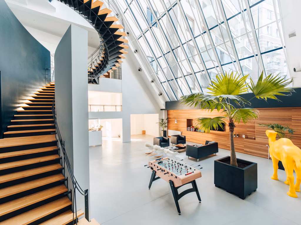 TE HUUR - KANTOREN - SCHAARBEEK