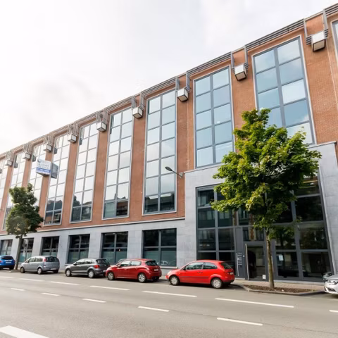 Immeuble de bureaux à louer <br> Ixelles