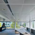 Bureaux entièrement rénovés + Prix compétitifs !!! Appelez-nous