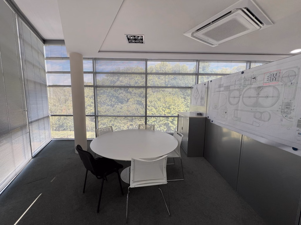 A LOUER - P.A.E Tournai Ouest - Bureaux