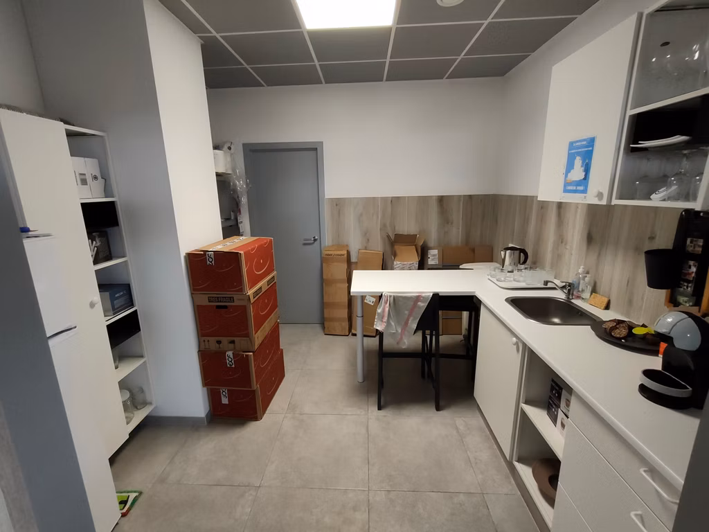 Bureau à louer <br> Machelen