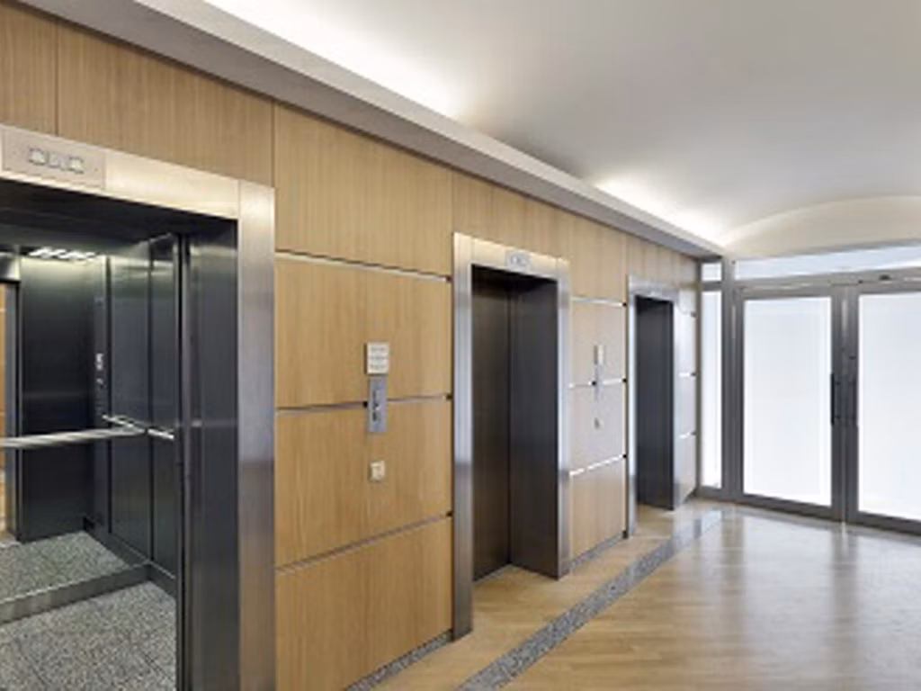 LOI 34 - CHRYSALIS - B - 352/2099