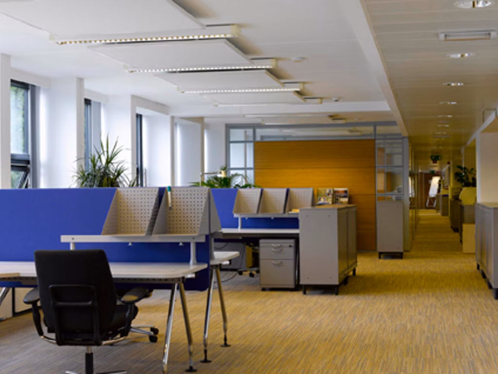 A LOUER - LA HULPE ( DOLCE ) - BUREAUX