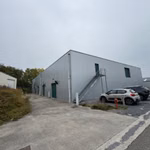 TE KOOP - Aarlen (Weyler) - Semi-industrieel gebouw