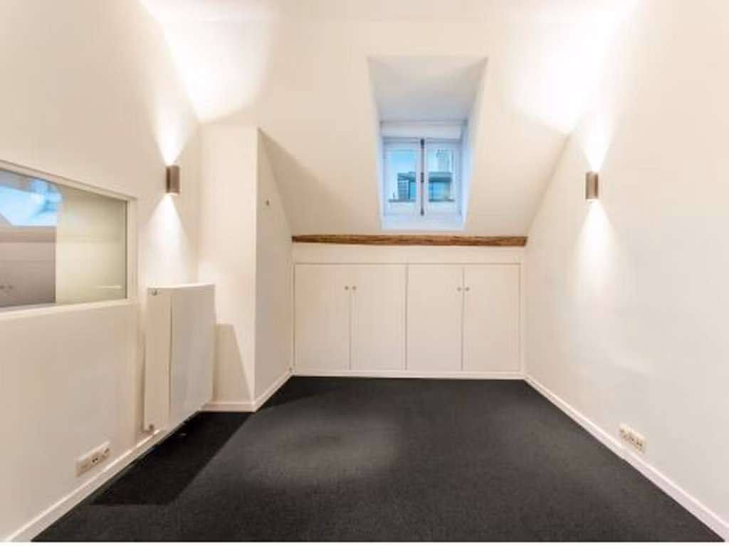 POELAERT 6 - B - 352/3755