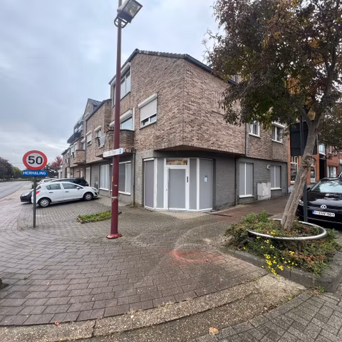 Offices for sale <br> Beringen