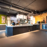 Bureaux entièrement rénovés + Prix compétitifs !!! Appelez-nous