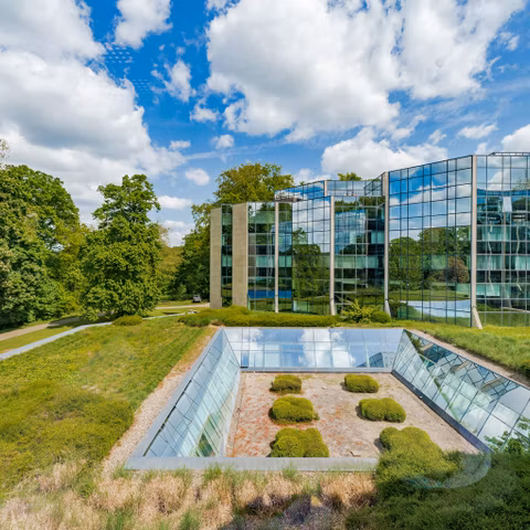 Immeuble de bureaux à louer <br> La Hulpe