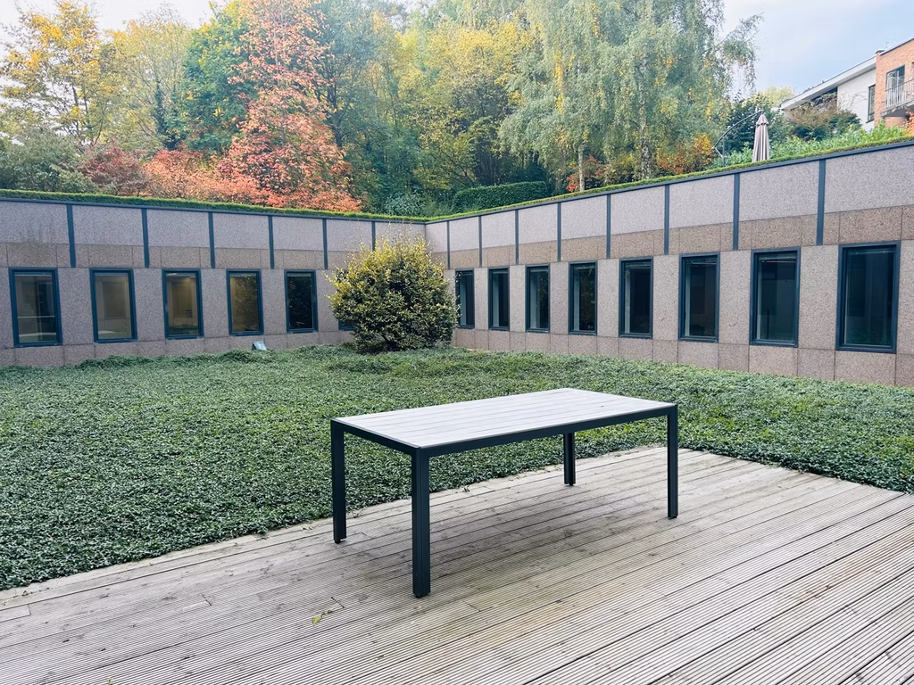 Bureaux aménagés à louer