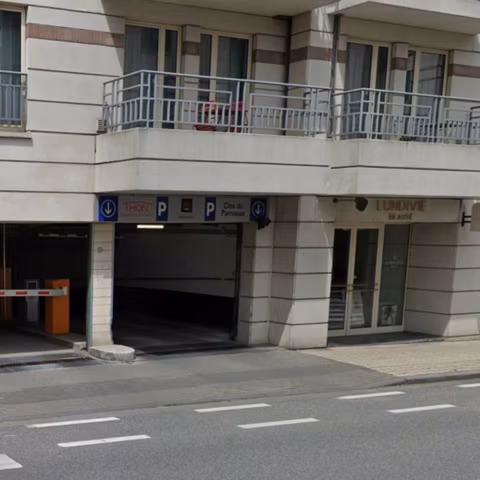 Parking intérieur à vendre <br> Elsene
