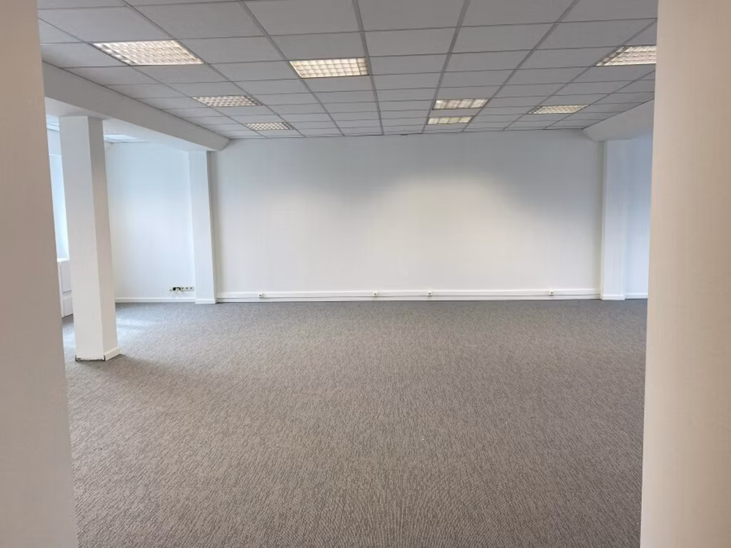 A LOUER - BUREAUX - BRUXELLES