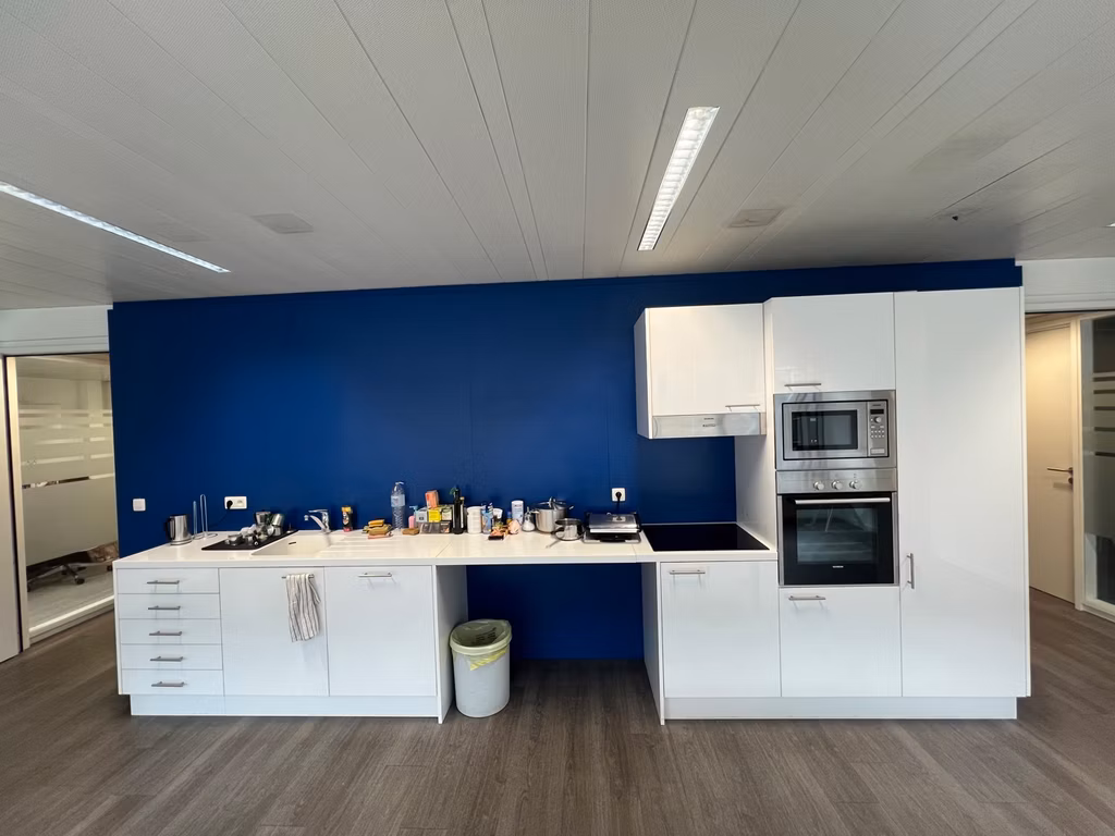 TE HUUR - KANTOREN - BRUSSEL