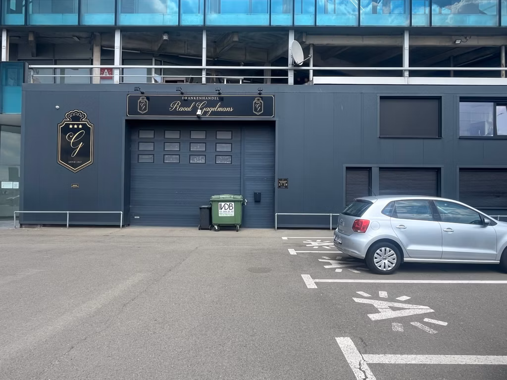 STRAATSBURGDOK-NOORDKAAI 27-28 - TOTALITEIT