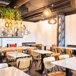 Bureaux entièrement rénovés + Prix compétitifs !!! Appelez-nous