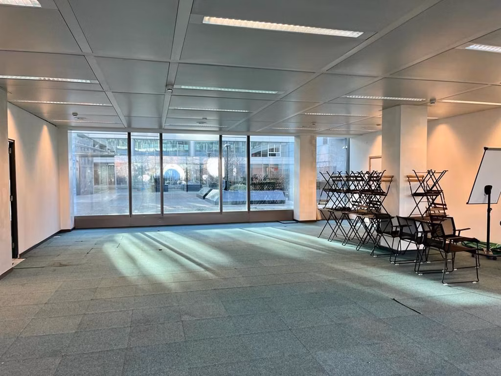 TE HUUR - KANTOREN - BRUSSEL 